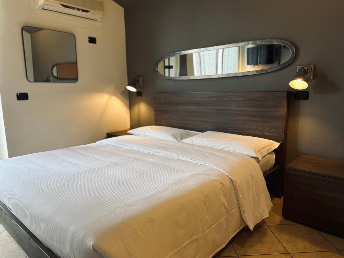 Hotel Ristorante San Giuseppe Cernobbio Buitenkant foto