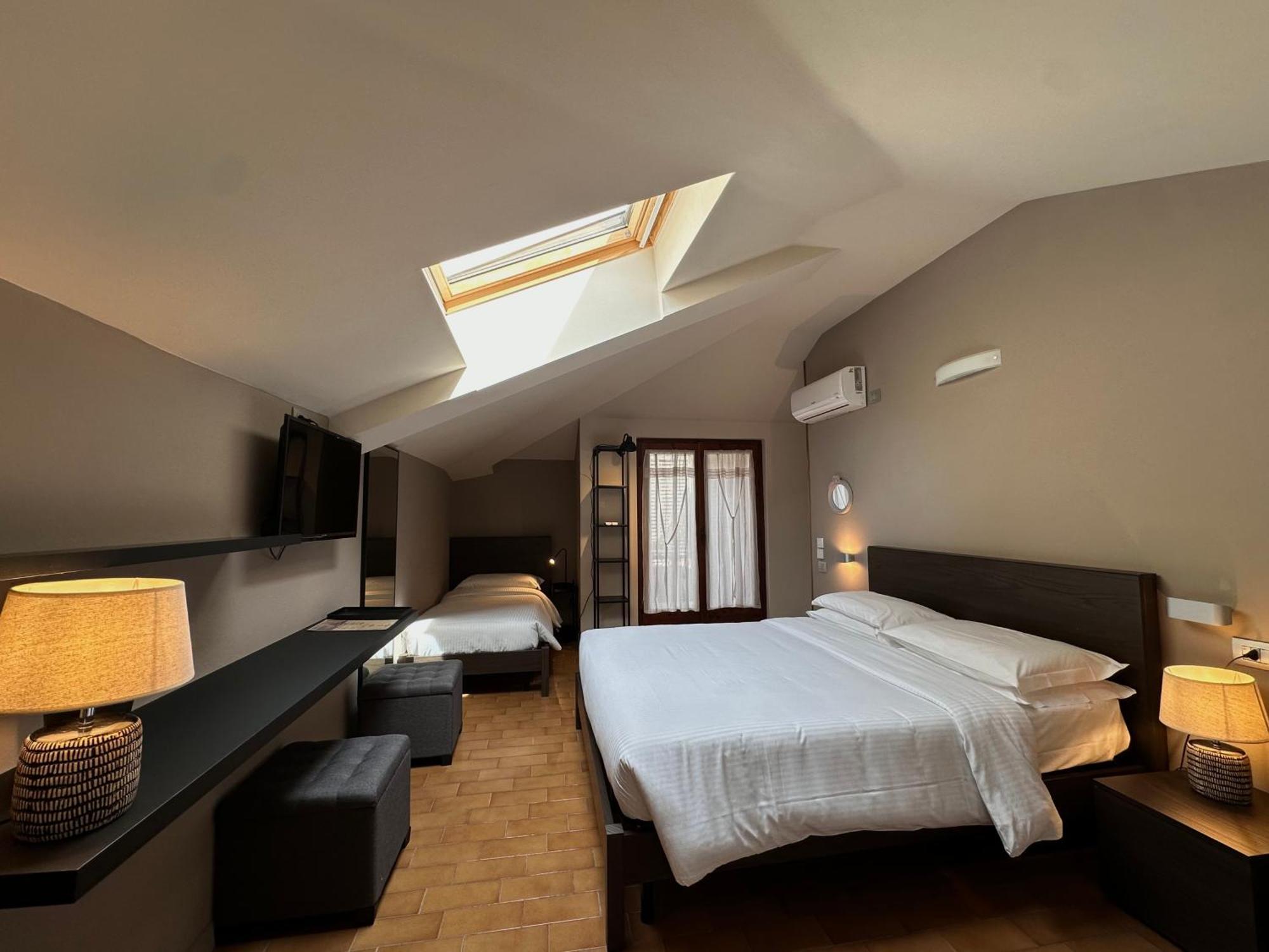 Hotel Ristorante San Giuseppe Cernobbio Buitenkant foto